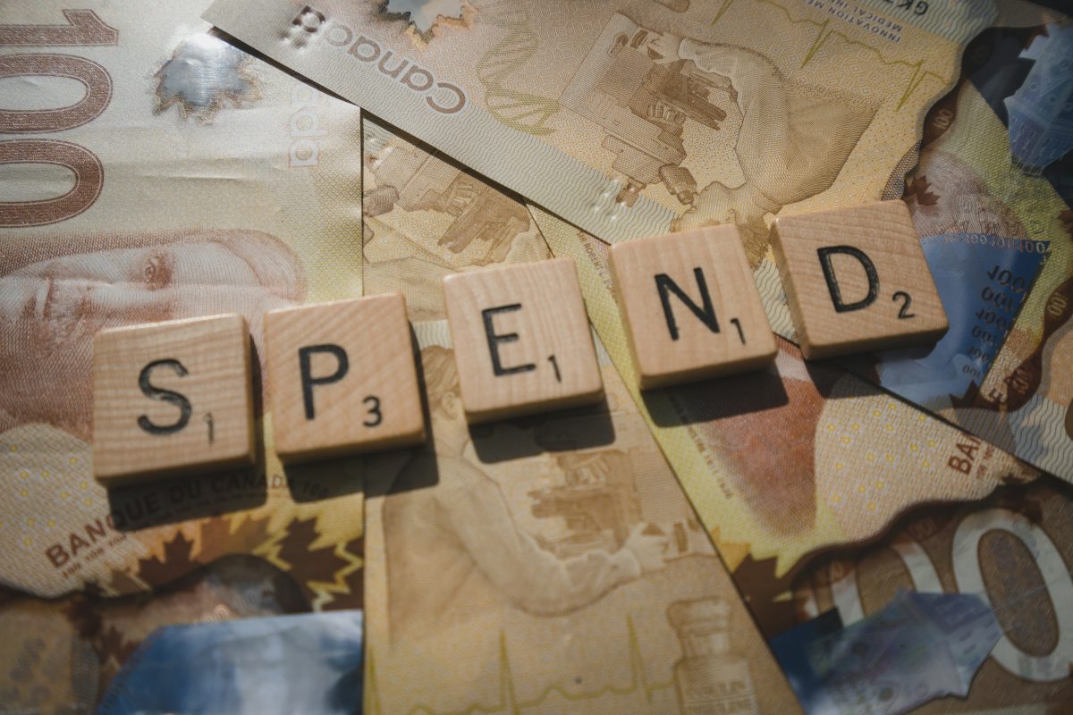 FOMO & Doom Spending: Kenapa Gajian Selalu Habis Duluan?