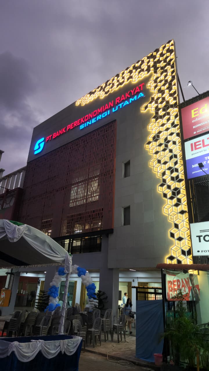 Gedung BPR Sinergi Utama Batam